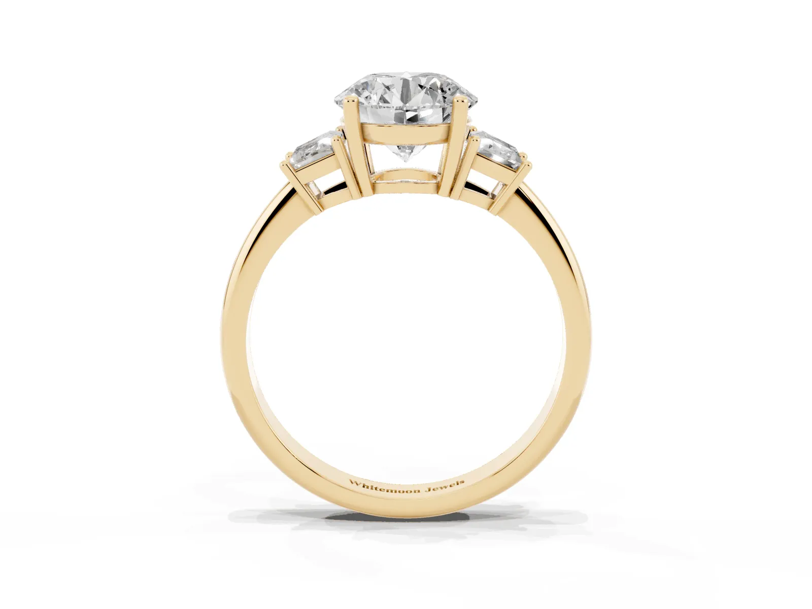 Round Cut Diamond Three-Stone Ring with Trapezoid Side Stones and Prong Setting Yellow gold