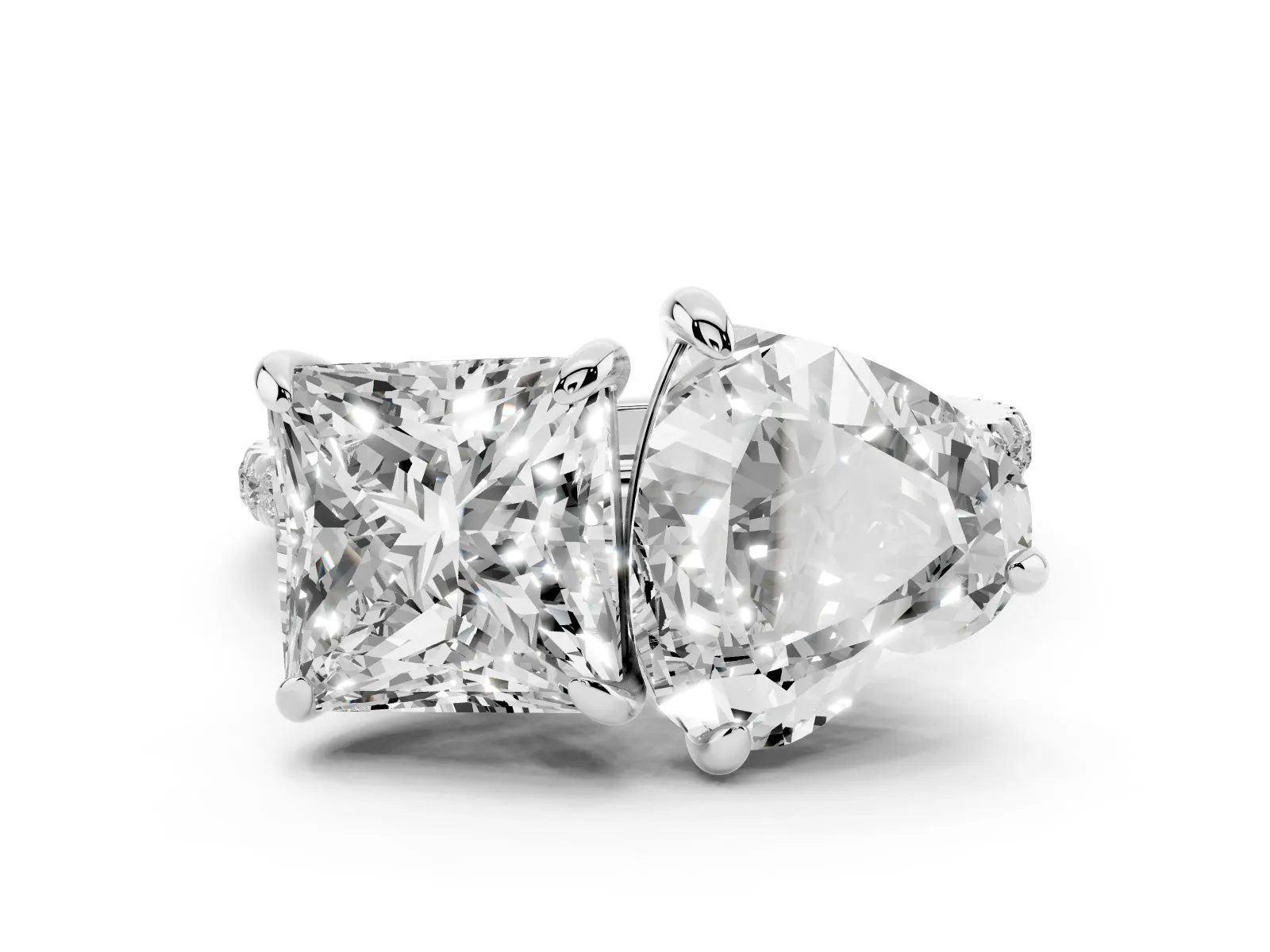 Heart and Princess Toi Moi Ring with Prong Setting and Pave Band Platinum