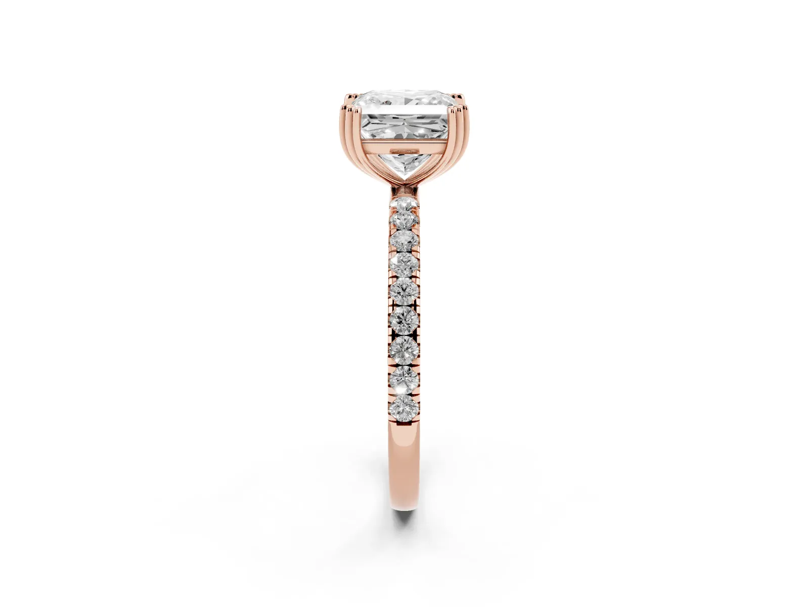 Princess Cut Brilliant Solitaire with Pavé Band and Claw Prong Setting Rose gold