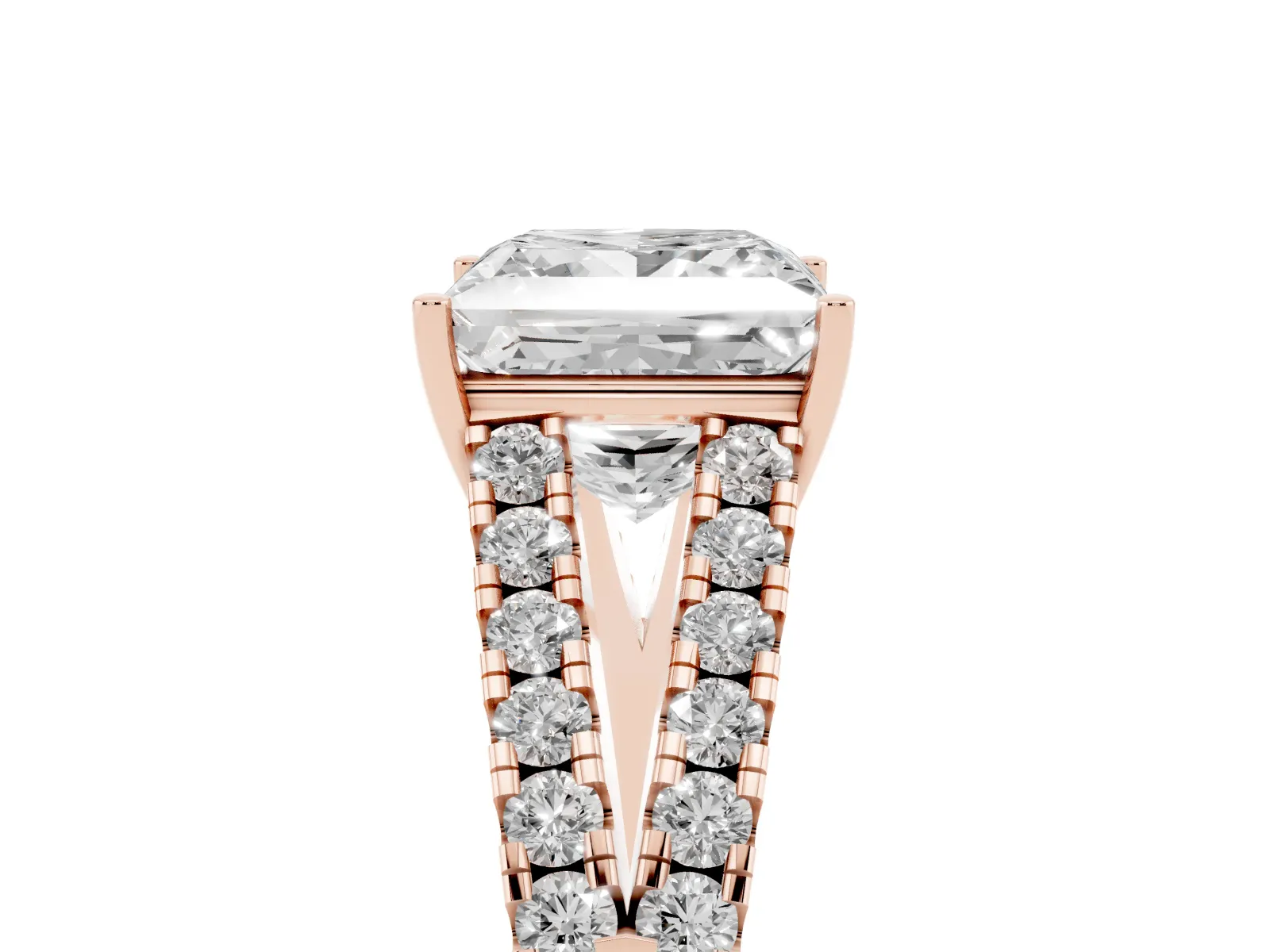 Princess Cut Diamond Split Shank Engagement Ring with Round Pavé and Prong Setting Rose gold