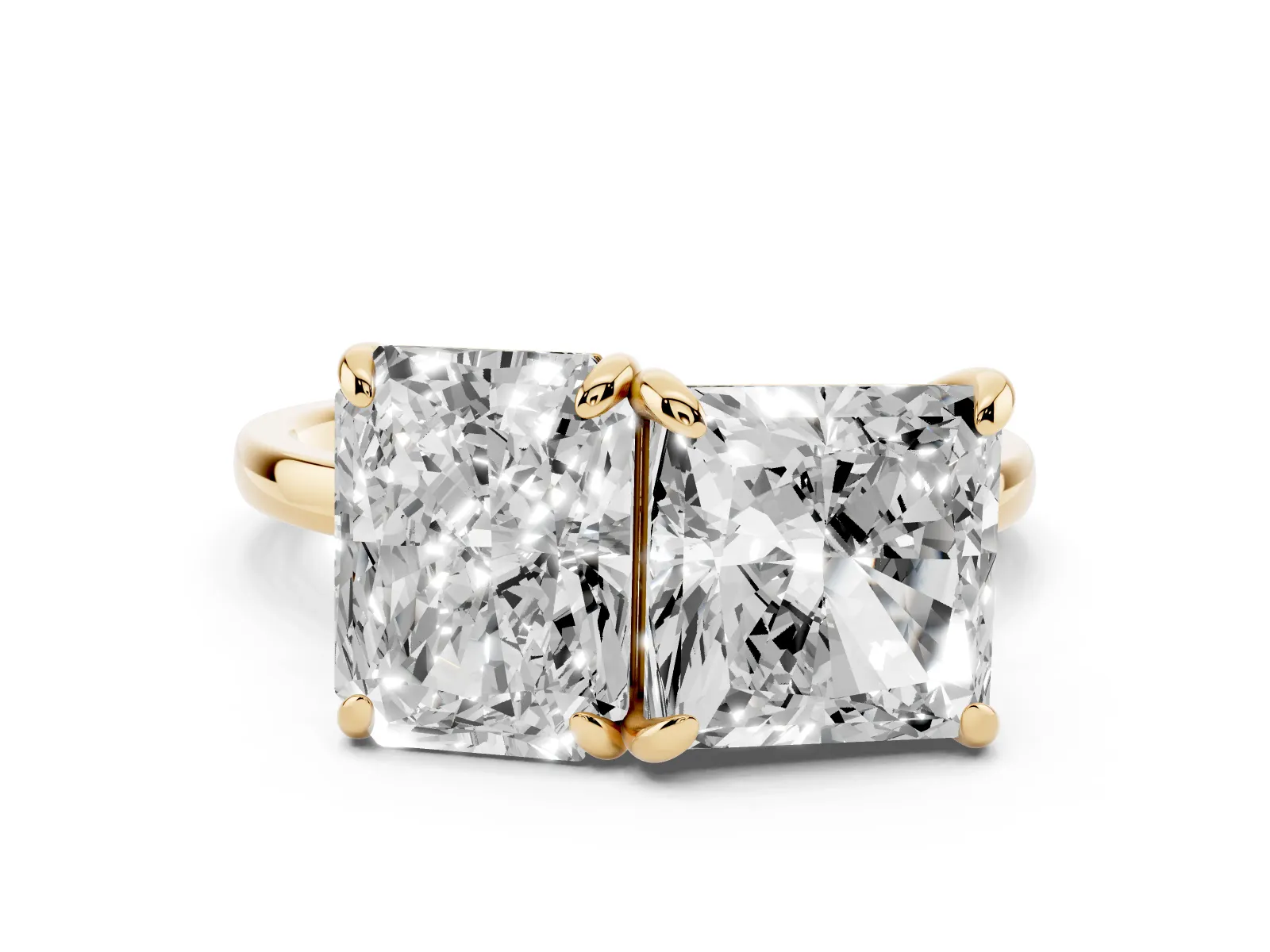 Radiant and Princess Toi Moi Ring with Prong Setting and Plain Band Yellow gold