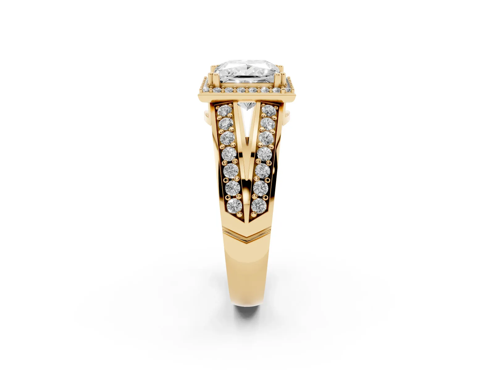 Princess Cut Diamond Halo Ring with Split Shank Pavé Band and Four-Prong Setting Yellow gold