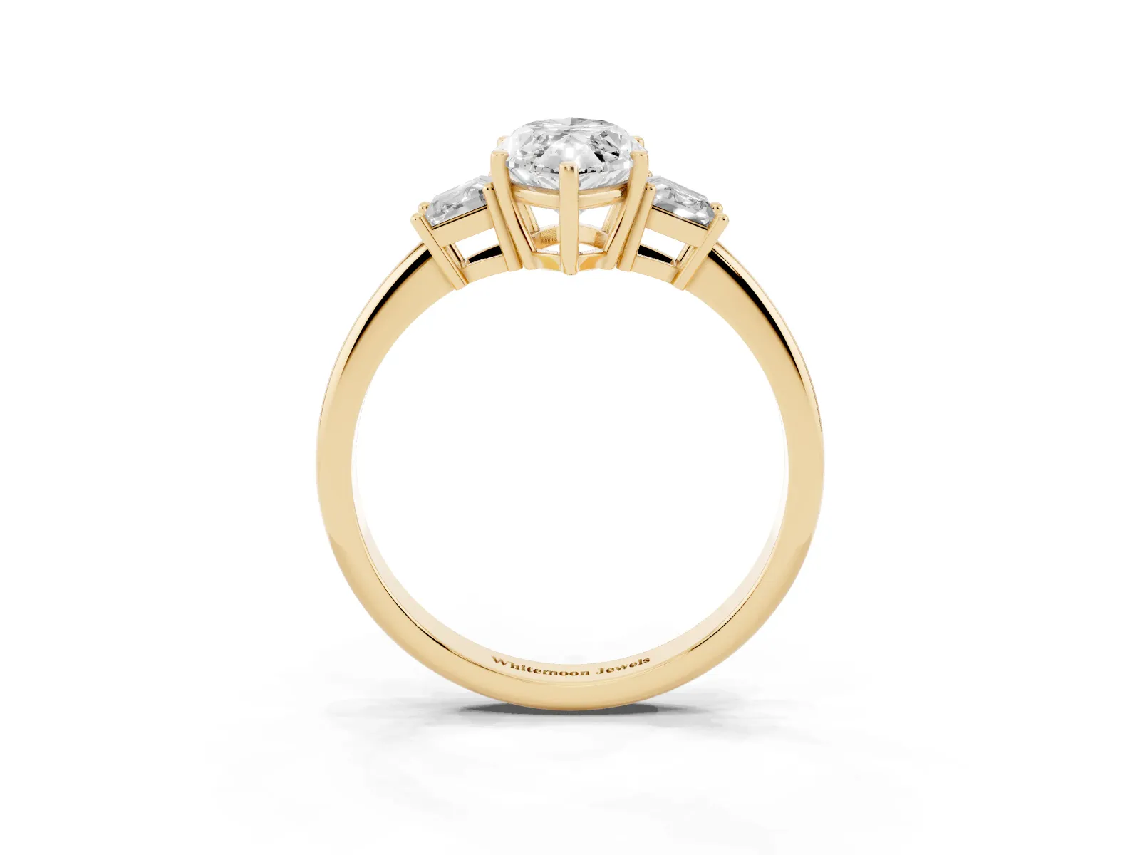 Marquise Cut Diamond Three-Stone Ring with Trapezoid Side Stones and Prong Setting Yellow gold