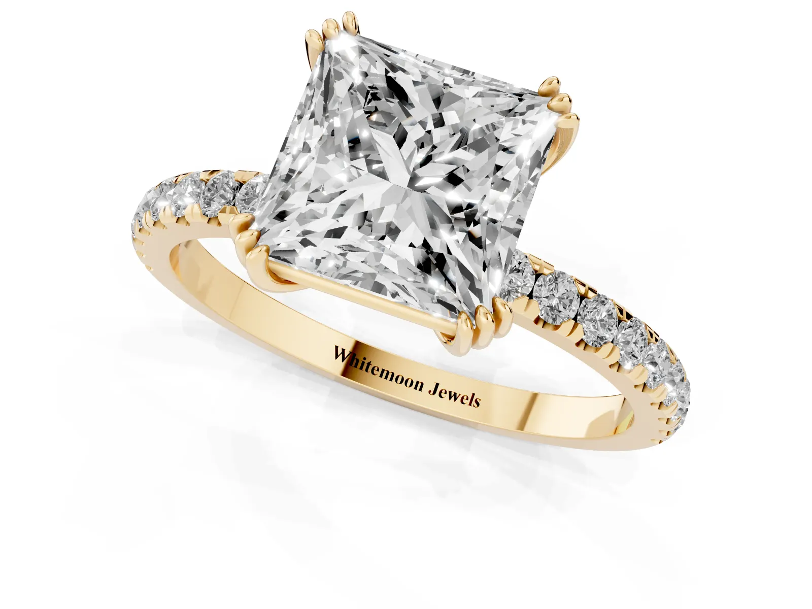 Princess Cut Brilliant Solitaire with Pavé Band and Claw Prong Setting Yellow gold