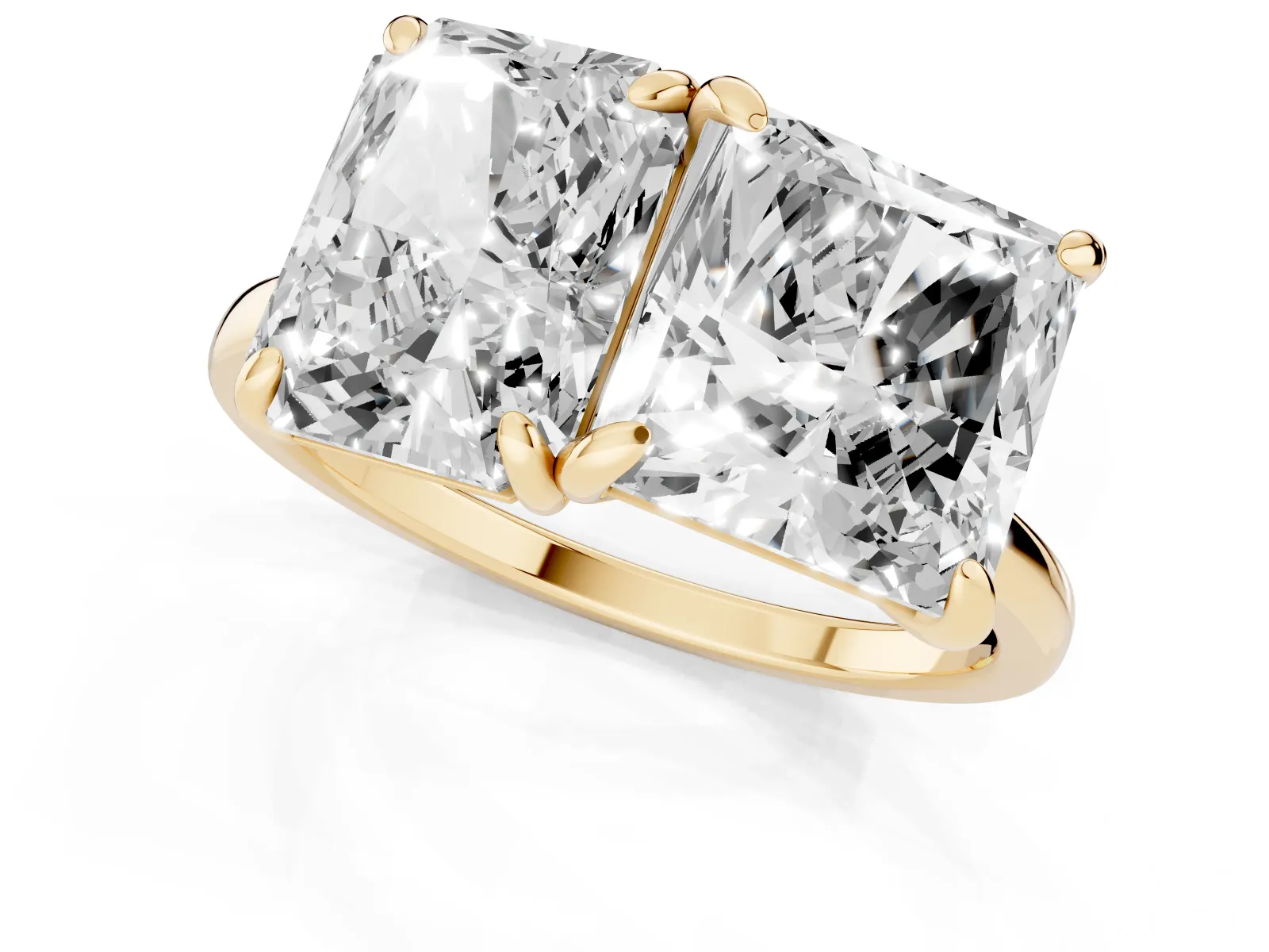 Radiant and Princess Toi Moi Ring with Prong Setting and Plain Band Yellow gold