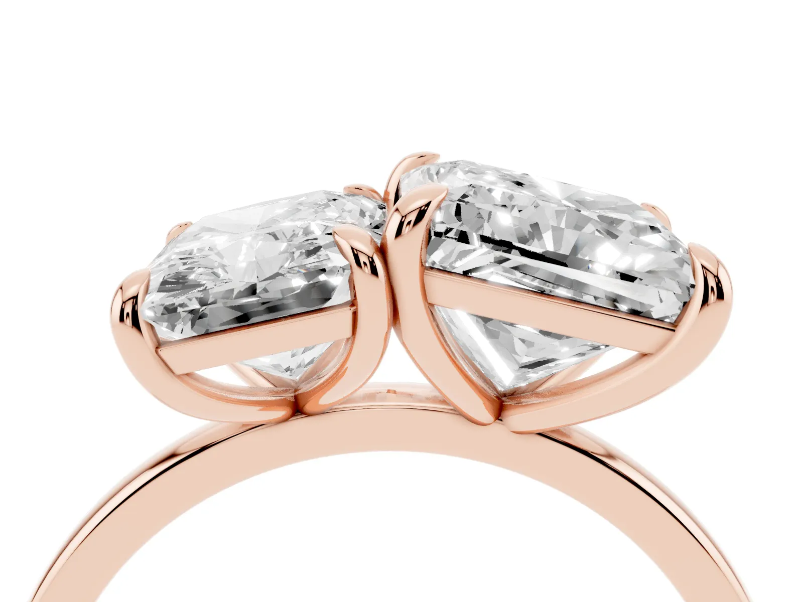 Radiant and Princess Toi Moi Ring with Prong Setting and Plain Band Rose gold