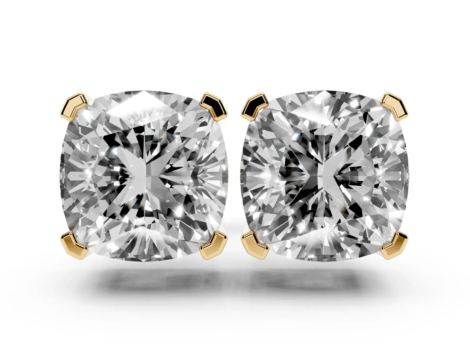 Cushion Cut Diamond Stud Earrings Yellow gold